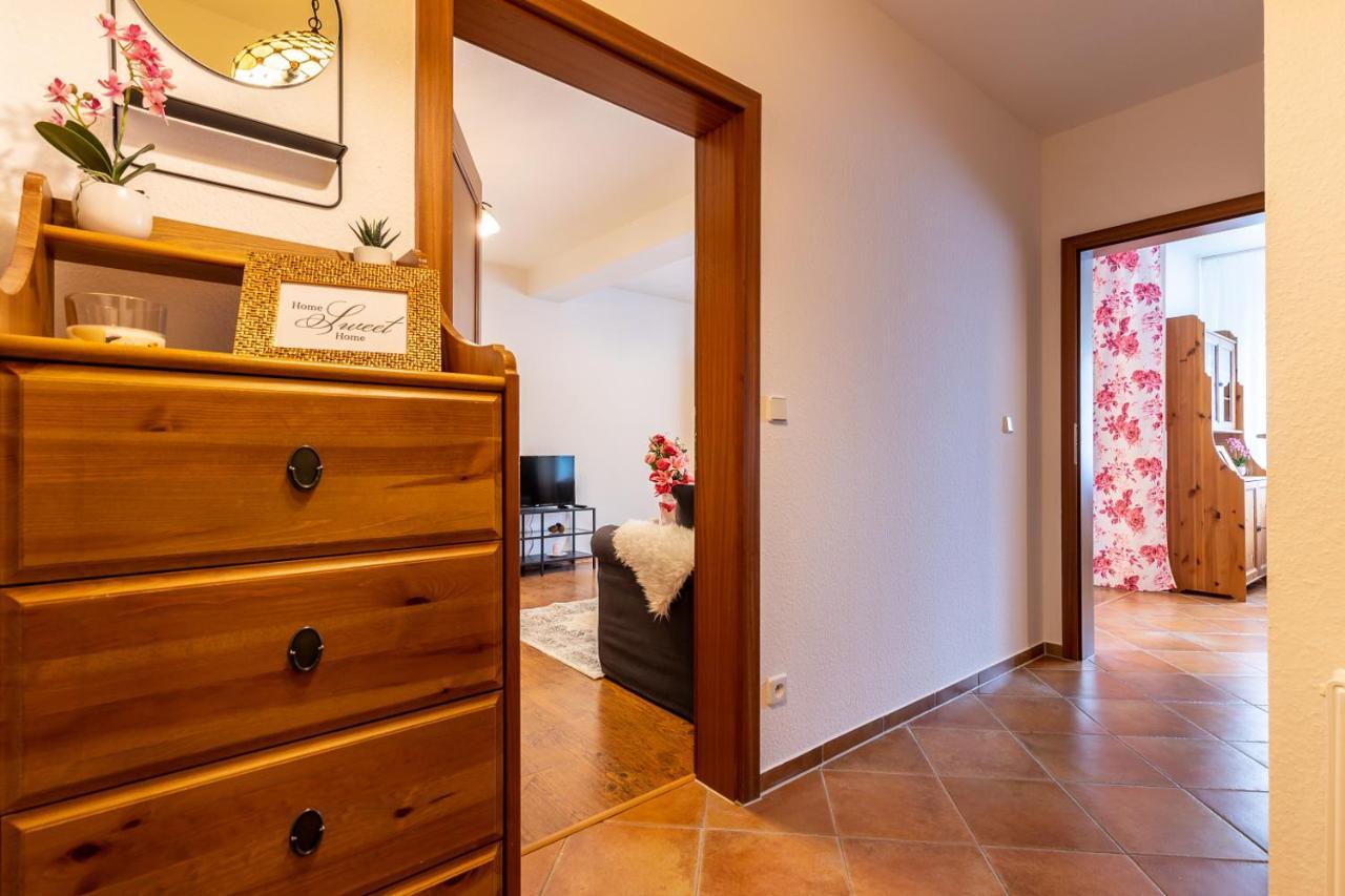 Апартаменты Apartman Dream V Mikulove - Jine Ubytovani Lednice Экстерьер фото