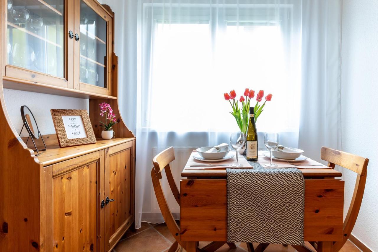 Апартаменты Apartman Dream V Mikulove - Jine Ubytovani Lednice Экстерьер фото