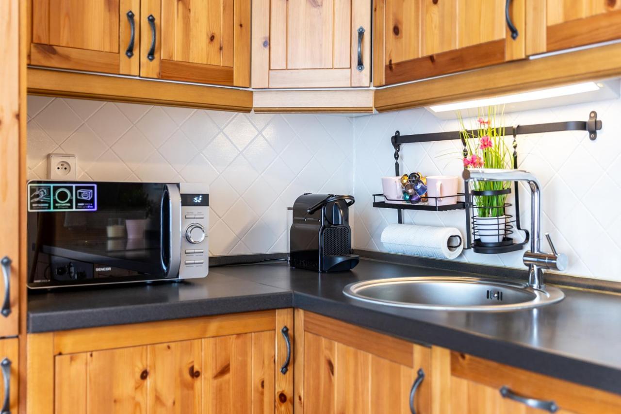 Апартаменты Apartman Dream V Mikulove - Jine Ubytovani Lednice Экстерьер фото